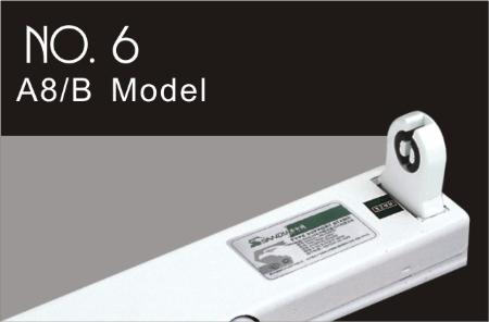 Slim Fluorescent Lamp Lighting Fixture / Bracket