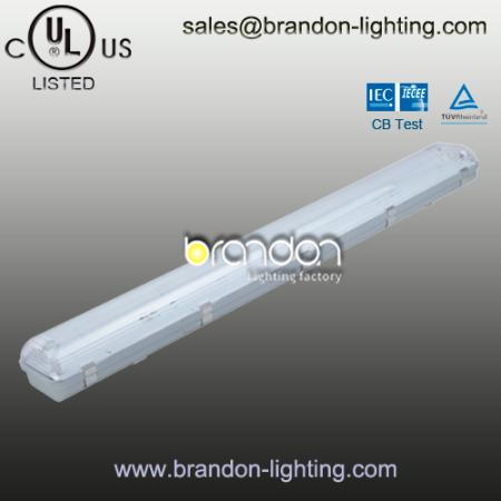 IP65 weatherproof lighting fixture >>