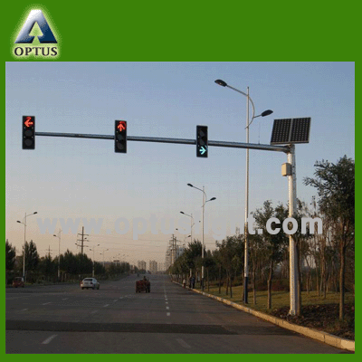 Solar powered traffic signal lights