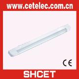 T8 Fluorescent Fitting With Cover