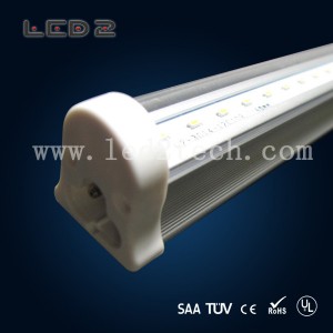 Integrated T5 LED Tube with vertical ends