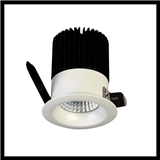 China Product 20000 Hours 9W ip44 Power LED Spot Down Lights