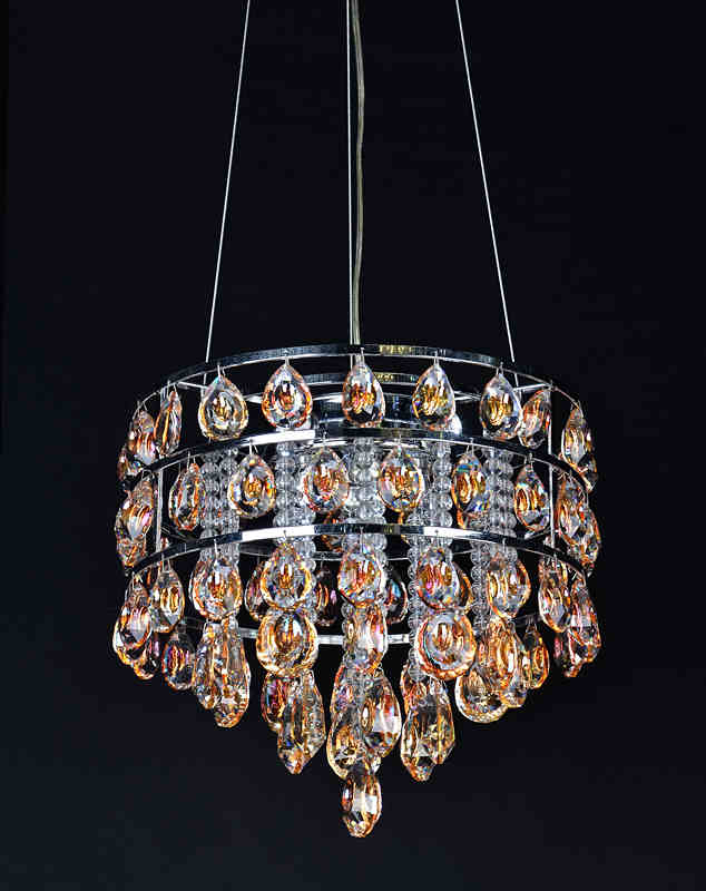 Pendant in Tianyi Lighting with beautiful crystal 