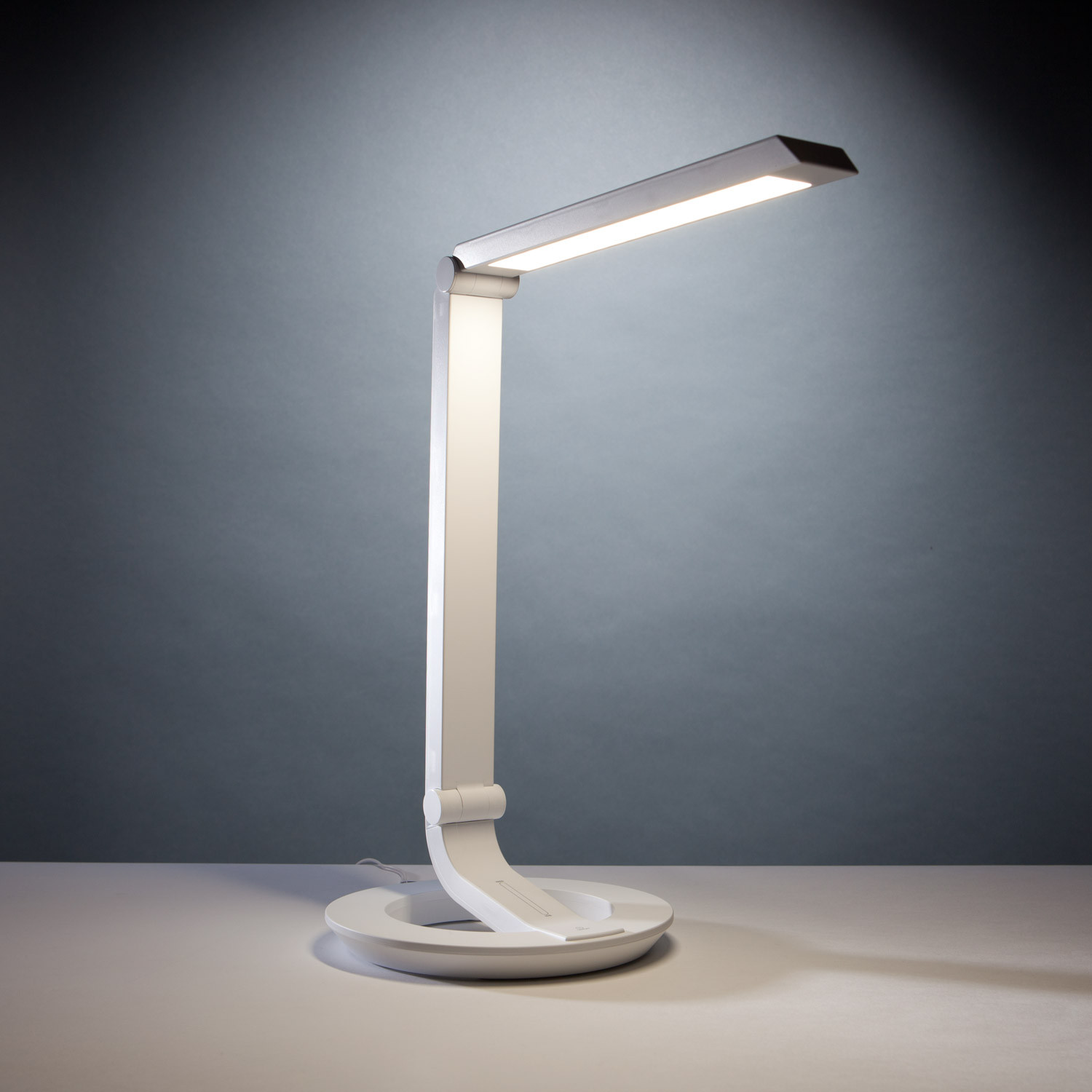 LED Desk Lamp YT007 /Factory
