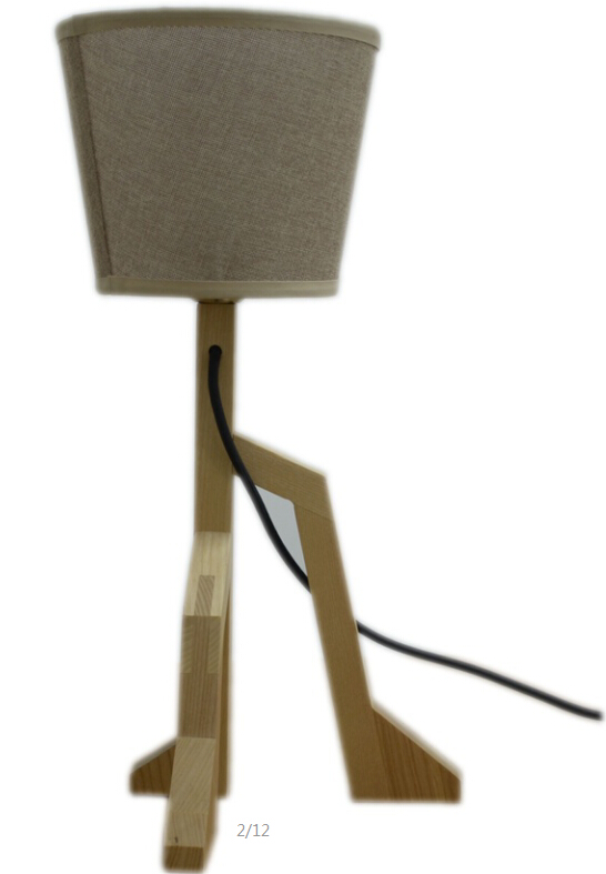 Tripod wooden table lamp Contemporary Style