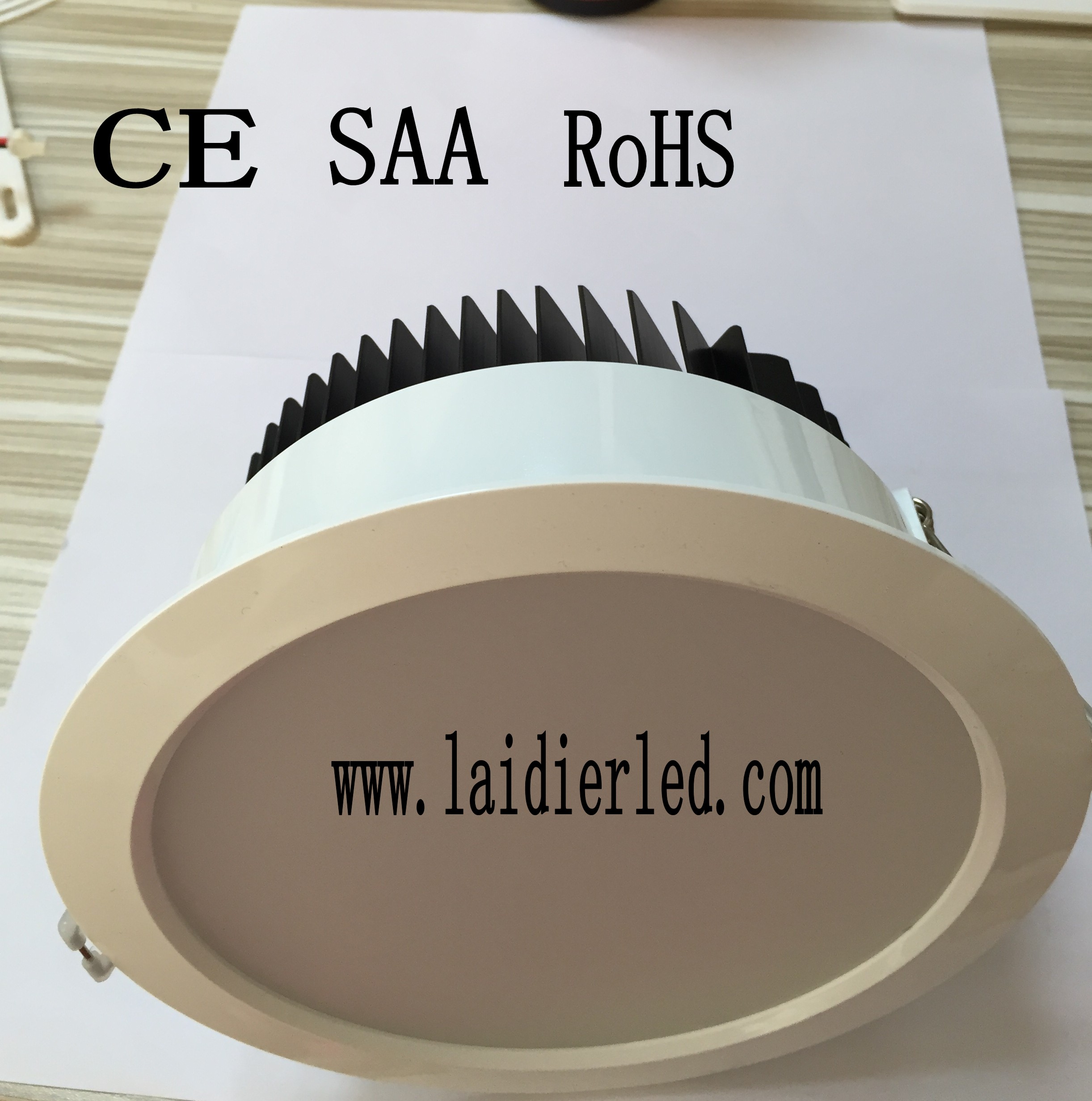 Best Selling high lumens LED Down Light 9W SMD8730 passed CE SAA 3 years warranty