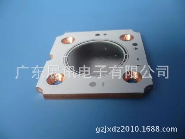 Thermoelectric separation copper base circuit board