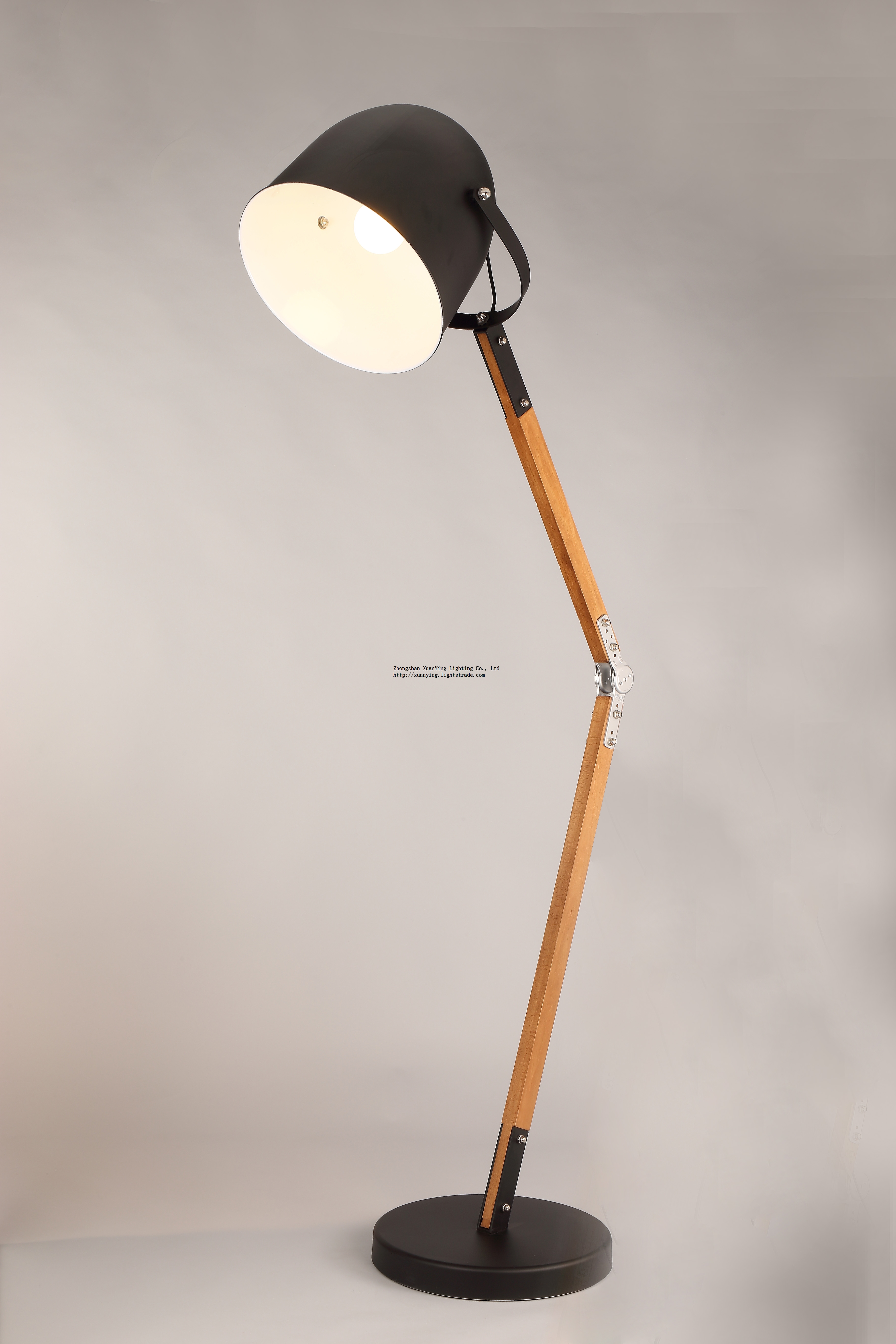 European style high quality floor lamp for distributors
