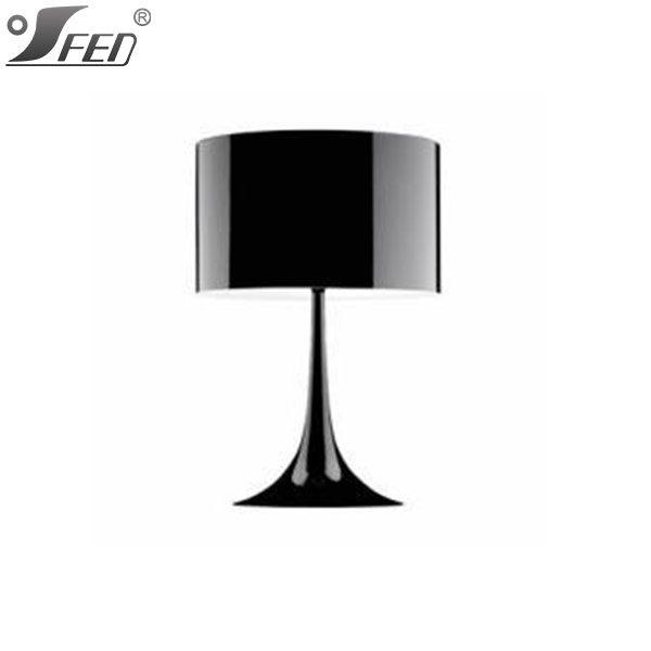Modern minimalist creative aluminum lamp living room home decor table lamp
