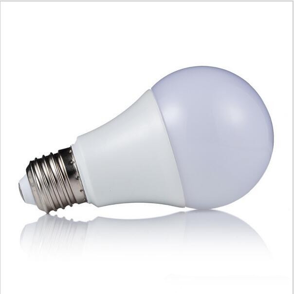 New Arrival RGB Led Bulb Light E27 220V Led RGB Lamp 10W 15W 20W With Remote Control Lampara A65 A70