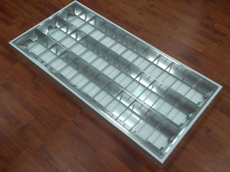 T8 grille lamp panel