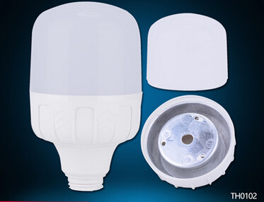Flat shell rich handsome waterproof and dustproof LED plastic aluminum shell 7-9W energy-saving bulb