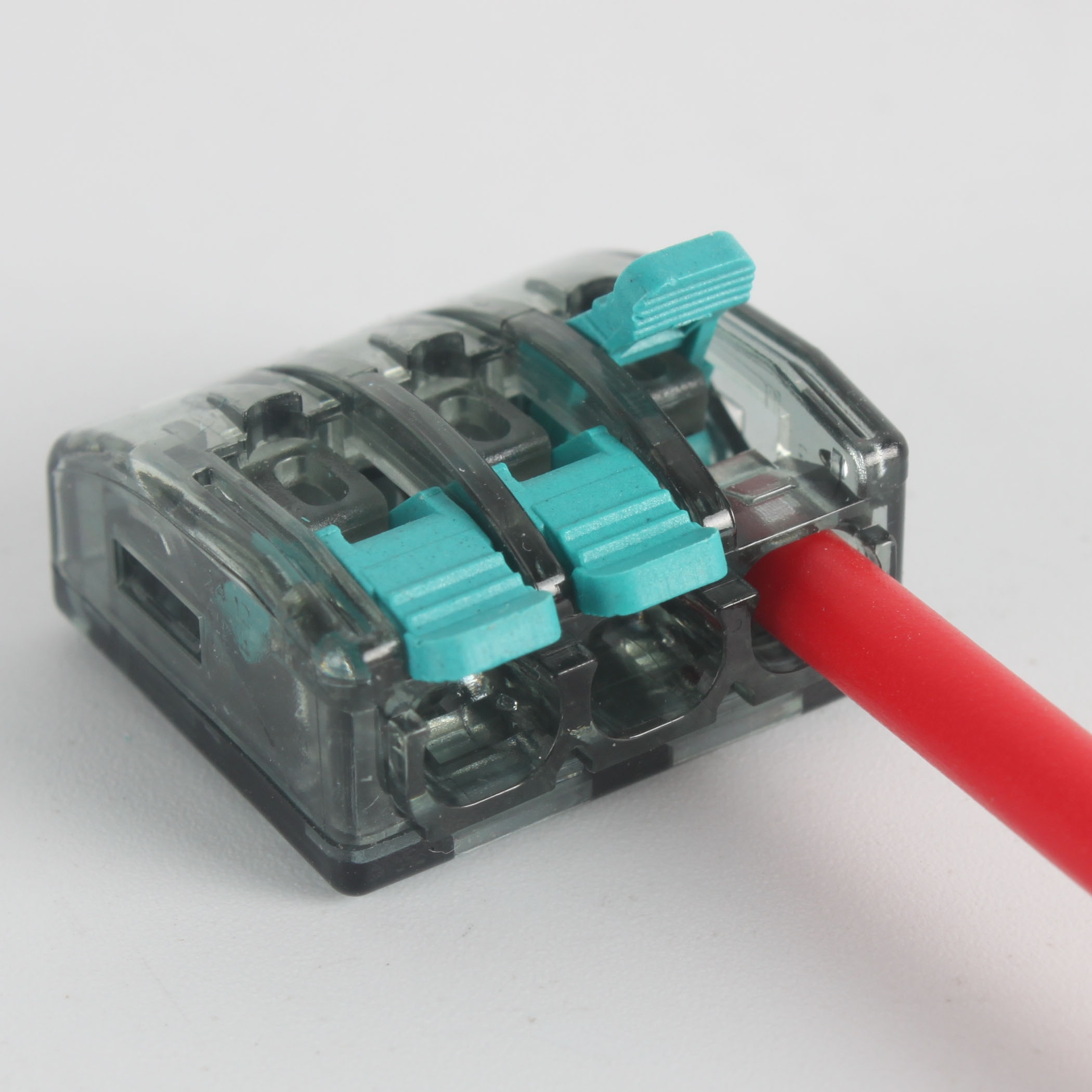 China UTL Push in Wire Connector UBC-593 3P Direct Connector 24-12AWG 0.2-4 mm2 Lighting Connectors