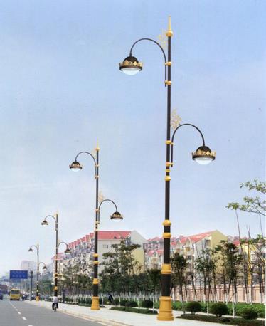 Outdoor High-Low 2 arms Street Light