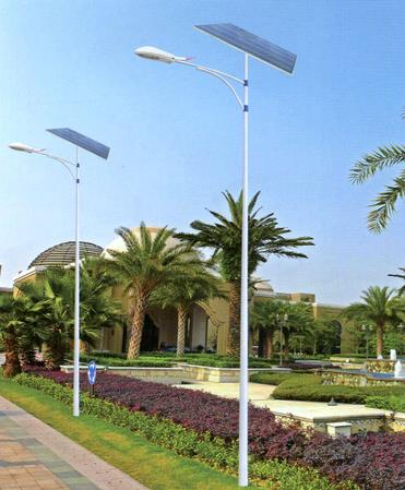 Outdoor High Efficiency Solar Street Light