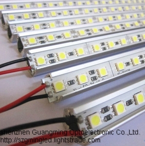 Best-selling 2835 led strip light ip65 12v 110v 220v led flexible waterproof led strip