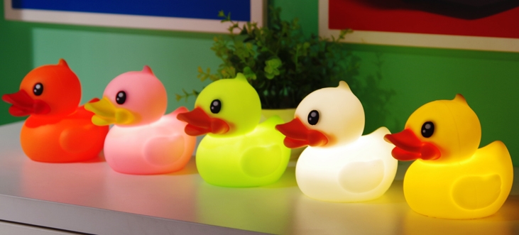 Waterproof B.Duck Swimmer LED Cartoon Soft Silicone Lamp