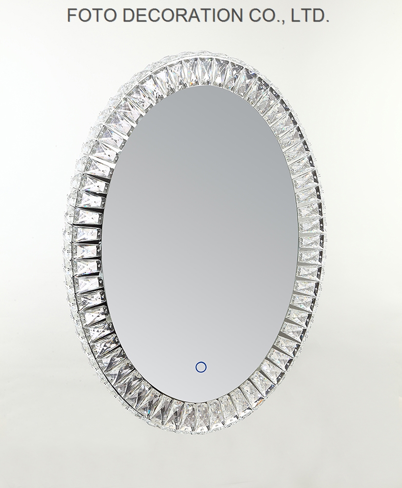 2018 Hot Sale Top Quality LED illuminated Wall Design Crystal Bathroom Mirror