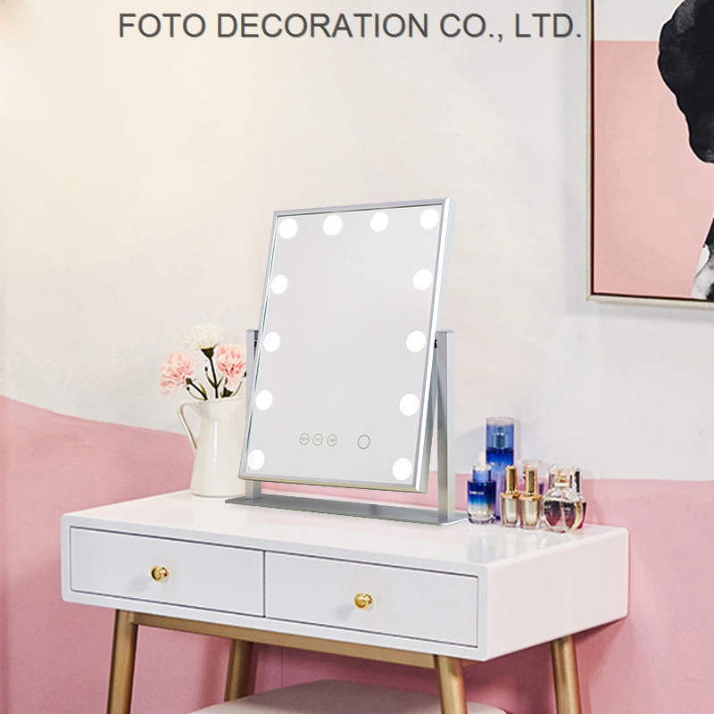 Mini Lighted Beauty Mirror for Girls