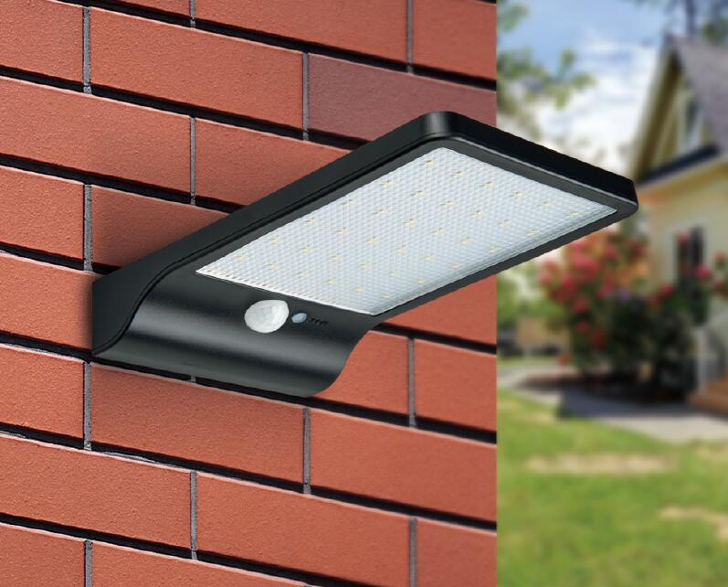 Solar wall lamp
