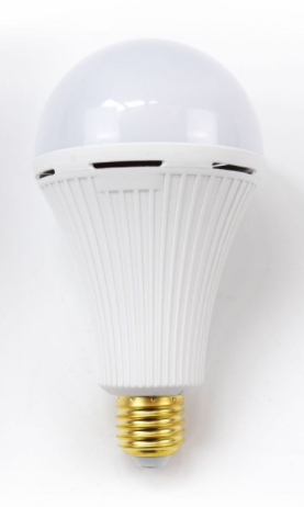 LED bulb can be used for lighting with battery rechargeable bulb after power failure