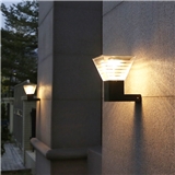 Dual-use solar wall light landscape light with light control