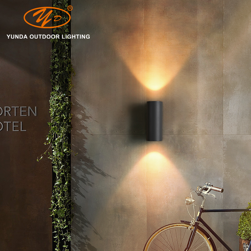 up & down outdoor wall light