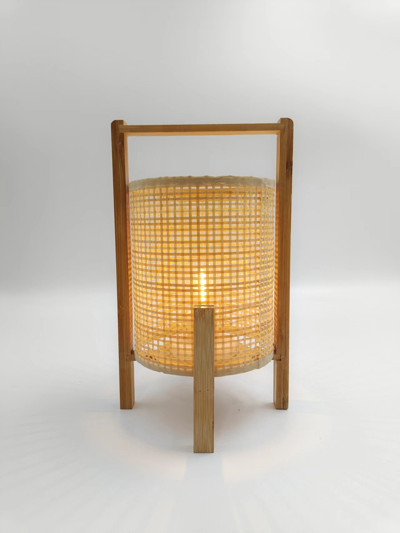 LED bamboo table lamp