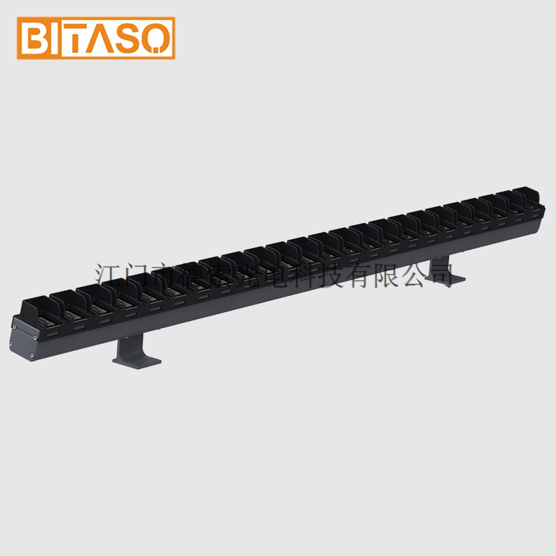 IP66 LED Linear Wall Washer Light 18W Aluminum Outdoor Lighting