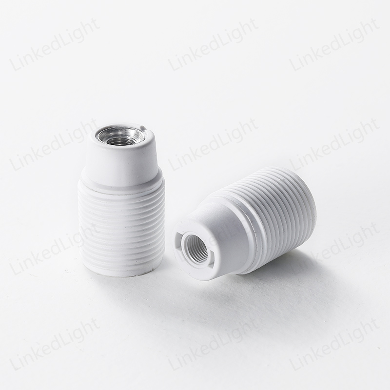 American CUL E12 Bulb Base Plastic Spiral Lampholder