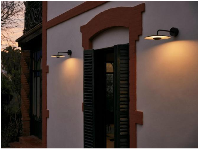 LED outdoor wall light