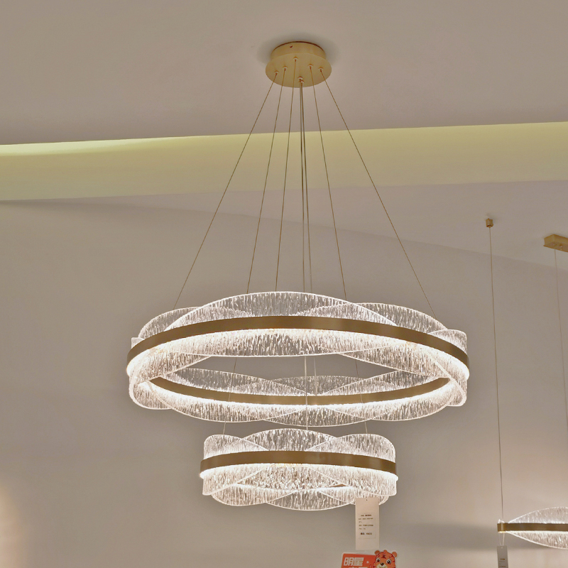 Chandelier with modern design style