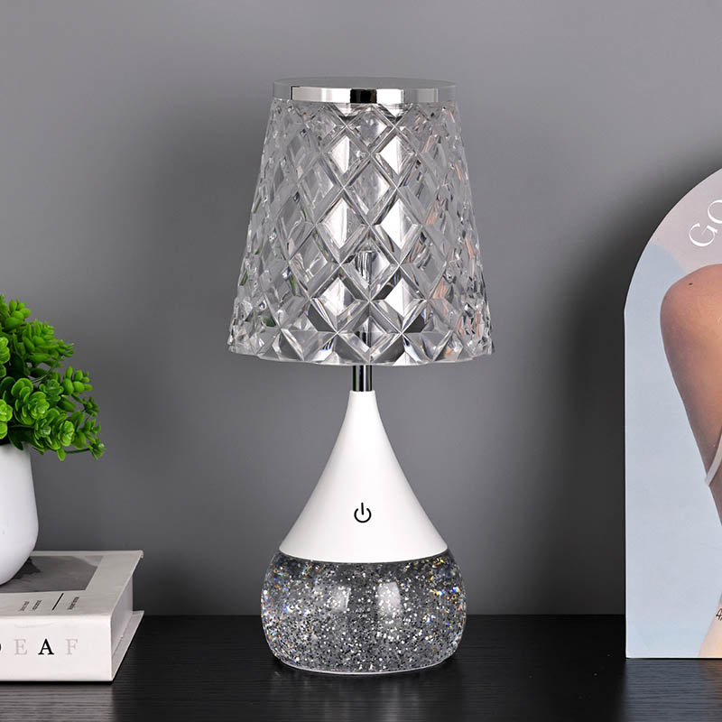 QI acrylic desk lamp